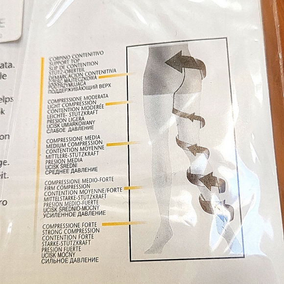 NWT Sanpellegrino supportive hose. Made in Italy 🇮🇹 - Picture 8 of 8